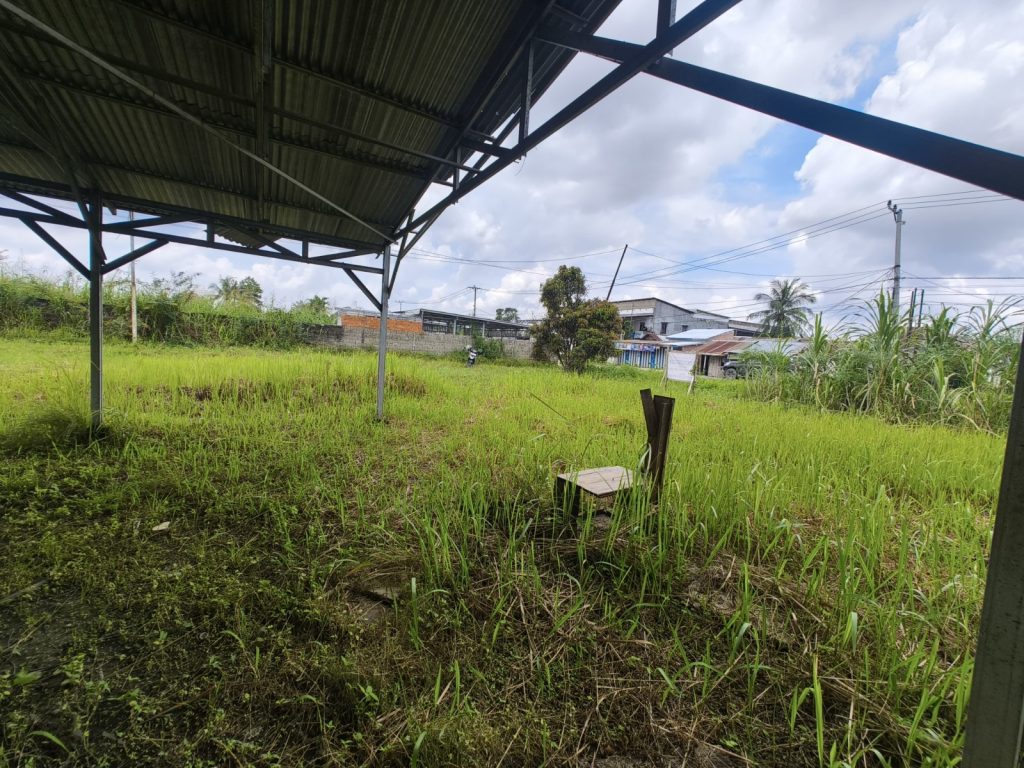 JUAL CEPAT ATAU DISEWAKAN TANAH DARAT PLUS RUMAH DAN BANGUNAN BEKAS PABRIK BATAKO