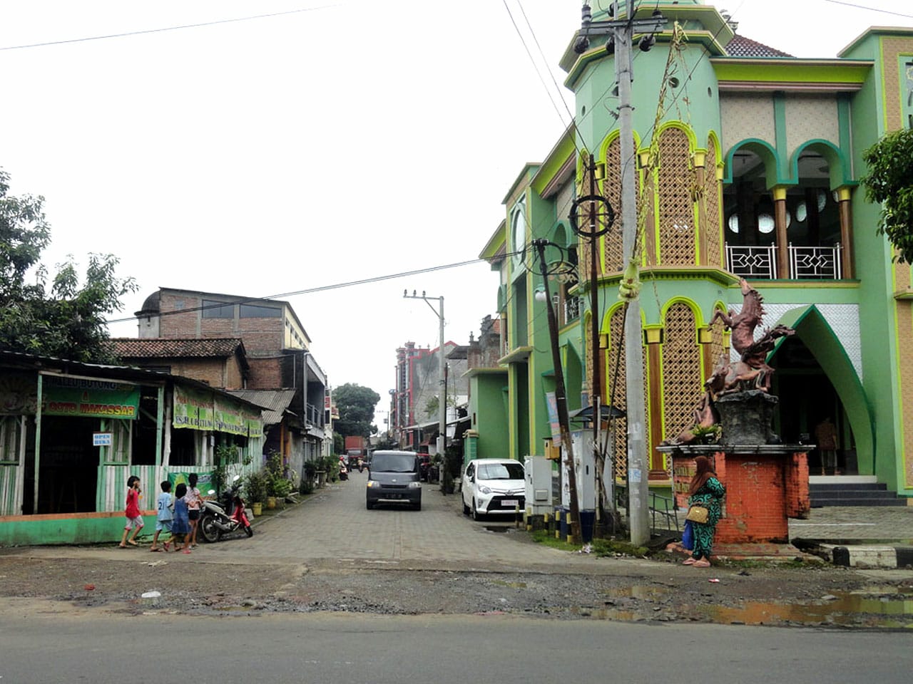 Jual Unit Usaha Showroom dan Workshop untuk Furniture Kayu Jati di Mulyo Harjo Jepara