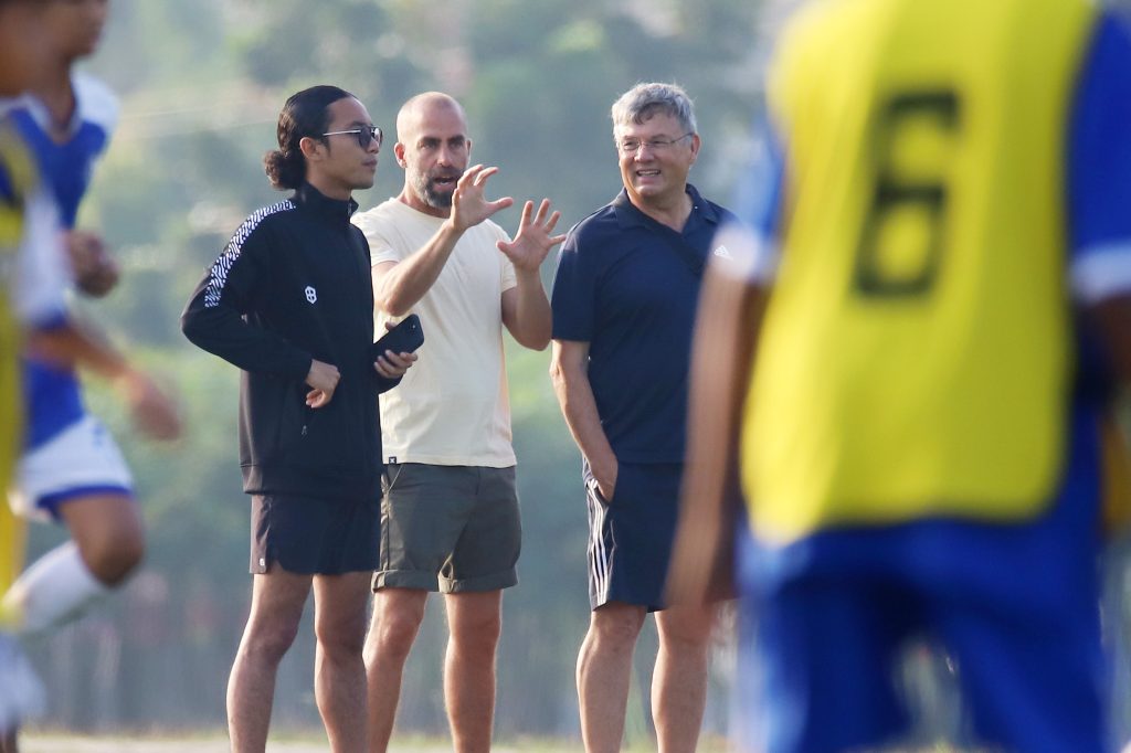 Safin Pati Sports School Datangkan Mantan Coach Educator La Masia Barcelona