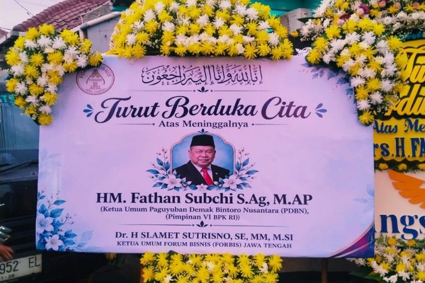 Forum Bisnis Jawa Tengah Sampaikan Duka Cita atas Meninggalnya HM. Fathan Subchi